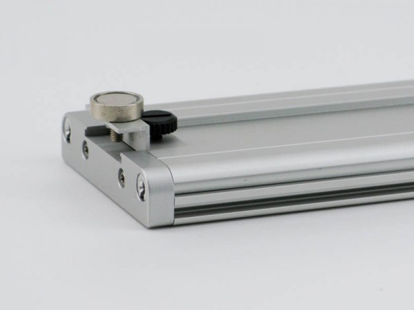 Daytime Matrix Magnet-Halter Set